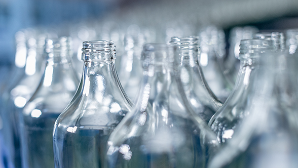 Salvus公司重新采用玻璃瓶